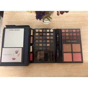 Estee Lauder Palette Limited Edition Eye Shadow Lipstick Blush New